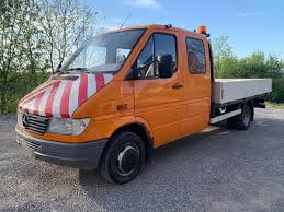Detail Du Camion Mercedes Benz 412 D Occasion En Belgique 412 Moteur Diesel 2 900 Ccm 4600kg 6 Roues Bon Etat De Fonctionnement Good Working Condition Camions Importation Exportation Importation Exportation