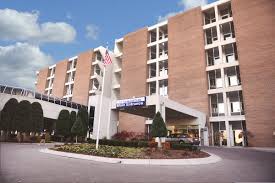 Bowling green, ranked by money magazine as the 2018 best place to live in kentucky, is located within a day's travel of. The Medical Center At Bowling Green Med Center Health
