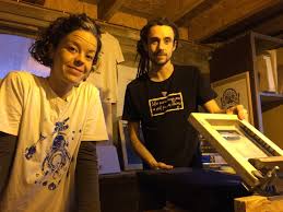 Pour ce faire, renseignez votre numéro d'abonné dans les paramètres de création de compte. Cruguel Estelle Et Guillaume Recyclent De Vieilles Radiographies Pour En Faire Des Pochoirs Le Ploermelais