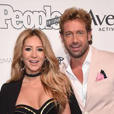 Geraldine bazán de 37 años de edad decidió hacerse un cambio de look antes de que acabe el año y fue pintarse su cabello de color rosa dejando a todos con la boca abierta, ya que se le miraba. Geraldine Bazan Y Gabriel Soto Como Se Conocieron Esta Es Su Historia De Amor Que Termino Muy Mal Nnda Nnlt Tvmas El Comercio Peru