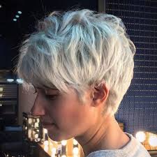 Similarly, you can apply some sea salt spray for a bouncy beachy finish or hairspray for a firm hold and increased volume. 100 Mind Blowing Short Hairstyles For Fine Hair