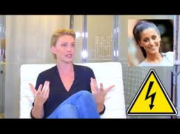 Il va concevoir des dates sur mesure et prodiguer. La Villa Des Coeurs Brises Clashs Couples Departs La Love Coach Revele Tout Youtube