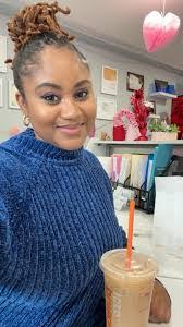 Theresa Dunkin's Instagram, Twitter & Facebook