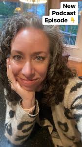 Roxanne and I asked our friend, Michelle A Rahn, “What would you tell your  younger self? Her answer: Run to Jesus faster. So HONORED to share this new  episode today. 💛 What