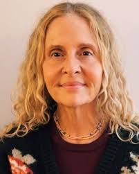 Lisa Watkins's Instagram, Twitter & Facebook