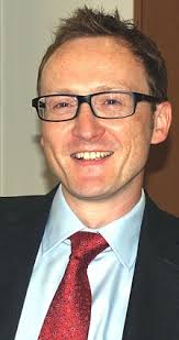 Student loan officials quit in wake of autumn delays