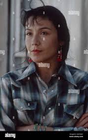 THUNDERHEART, Sheila Tousey, 1992. ph: Elliott Marks