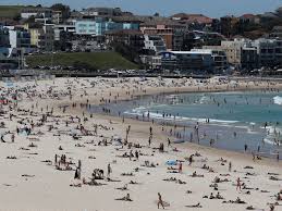 Visiting bondi beach at certain times of the year gives you more than just the waves to enjoy. Australia Closes Bondi Beach After Crowds Defy Coronavirus Rules