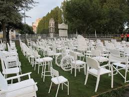 White Chairs At Oxford Terrace Baptist Church New Zealand Adventure Christchurch New Zealand Christchurch