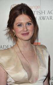 Ginny Weasley has grown up a lot.. Bonnie Wright. : r/gentlemanboners