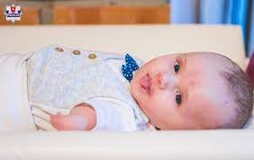 Fijołek), pewne sygnatury osób (np. Synek Andrzeja Fijolka Policjanta Z Lublina Urodzil Sie Bez Raczki Liczy Sie Kazda Pomoc Zdjecia Kurier Lubelski