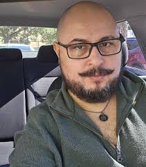 Introduction and photo sharing