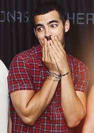 Joe Jonas Aww Ain T He Da Cutest