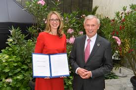 Deutsche bank vous offre rendement, expertise et davantage de choix pour votre argent au quotidien, votre. Pressemitteilung Der Deutschen Nationalstiftung Deutsche Nationalstiftung