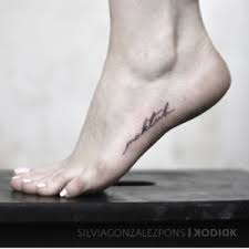 Tattoo frauen fuss klein 17 ideas. Das Tattoo Studio In Hamburg Kodiak Tattoo