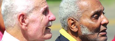 Meeting sputters over failure to approve agenda