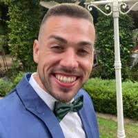 Adrián Bustos Flores