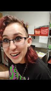 My amazing daughter @criticalmarz turns 19 today 🙌