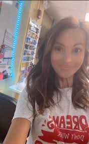 New to the group! I am a high school art teacher in a small rural town. The  majority of my students receive free or reduced lunch. Art is SO important  to these