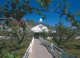 As the applewood reputation for great food grew, so did the need for more space to accommodate all of our guests. The Apple Barn Home Sevierville Tennessee Menu Prices Restaurant Reviews Facebook