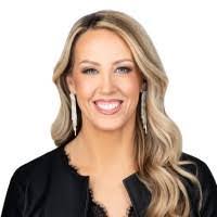 Barbara Couri's Instagram, Twitter & Facebook