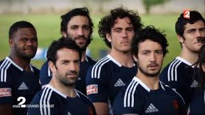 Patrick josset, plus connu sous le surnom de nounours était un fidèle inconditionnel du stado. Video Dans Les Coulisses De L Equipe De France De Rugby A 7 Avec L Excellent Reportage De Stade 2 Le Rugbynistere