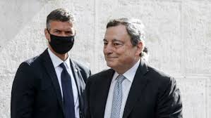 En sentido general, una orden o ley hecha por una autoridad superior para la dirección de otros. Ad2rssc5tzxggm