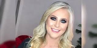 Simone Kaminski's Instagram, Twitter & Facebook