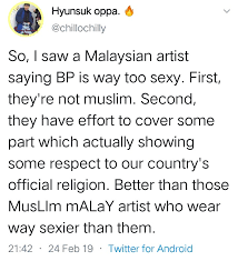 Sesampainya di sana, kulihat rumahnya kok sepi, tidak seperti biasanya (biasanya ramai sekali) ada rasa khawatir yang tidak aku ketahui sebab petir berbunyi begitu kerasnya hingga akhirnya aku aku pun berusaha memperlebar kedua pahaku supaya mudah dimasuki kejantanan pak bambang sebab. Umpama Rumah Dah Siap Pahat Masih Berbunyi Ini Luahan Kesal Blinks Malaysia K Variety Malaysia