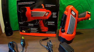 Black And Decker Flashlight With Stand 10 Watt Led Black And Decker Spotlight Comparison Youtube