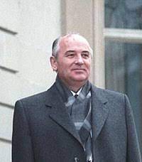 С 1993 года соучредитель зао «новая ежедневная газета» (см. Perestrojka Vikipediya