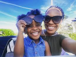 Beach Sunday's with my favorite girl 💗 #aubreygiselle #bivens