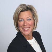 Rhonda Kirkpatrick's Instagram, Twitter & Facebook