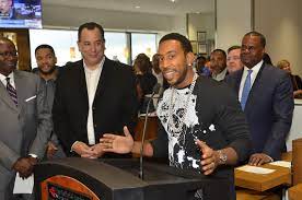Ludacris S Chicken Beer Restaurant Is Open Serving More Than Chicken And Beer Atlanta Magazine