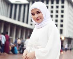 Maybe you would like to learn more about one of these? Lirik Lagu Prilly Latuconsina Teman Tapi Mesra Liriklagu Id