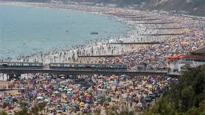 As the most popular resort in dorset, bournemouth has a fantastic selection of hotels from luxury to budget. Beach Crowds Descend On Bournemouth Brighton And Poole Bbc News