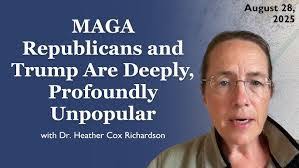 Katie Fielding's Instagram, Twitter & Facebook