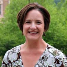 Emily Kite's Instagram, Twitter & Facebook