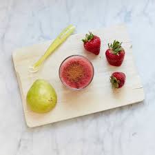 strawberry and pear baby food purée