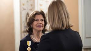 The vessel's current speed is 0 knots and. Intervju Drottning Silvia Tackar Paven For Konferensen Om Skydd Av Barn Vatican News