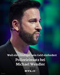 Hol sie dir jetzt, bevor es zu spät ist! Facebook