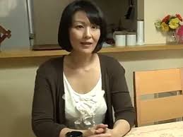 嫁の母をレイプ 美しく熟れた女体を強引に貪り強姦する婿だが徐々に 円城ひとみ 人妻熟女の無料エロ動画 一番妻