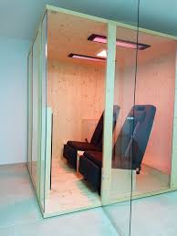 Relaxkabine Mit 2 Elektrisch Verstellbaren Liegen Sowohl Sitz Als Auch Liegeposition Sind In Dieser Tiefenwarmekabin Innenarchitektur Schoner Wohnen Relaxen