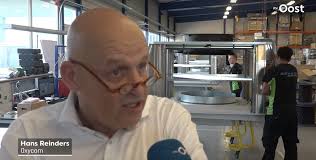 In the very beginning of rtv oost, only radio was made. Rtv Oost Visits Oxycom