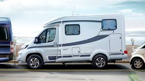 Fourgon aménagé fiat ducato occasion. 8 Camping Cars Profiles Aussi Compacts Que Des Fourgons Campingcarlesite