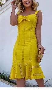 The entire outfit—the jewels, the gorgeous gown, the stilettos—they don't make the same statement without the blonde hair. as zendaya, in a short yellow dress, eased into the front. Yellow Dress And Blonde Hair Stepupladies Net
