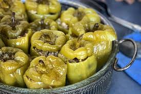 Hafif Ve Lezzetli Zeytinyagli Biber Dolmasi Yemek Com Yemek Tarifi 2020 Biber Dolmasi Yemek Tarifleri Yemek