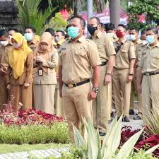 Surat edaran ini disampaikan tjahjo kepada jajaran pejabat di kementerian dan lembaga negara. Selama Ramadhan Pemkab Lamongan Tetapkan 32 5 Jam Kerja Asn Per Minggu Suara Airlangga