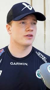 Adam Almquist's Instagram, Twitter & Facebook