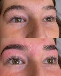 Lash lift with a Brow Lamination and wax! She's ready for a busy December!✨